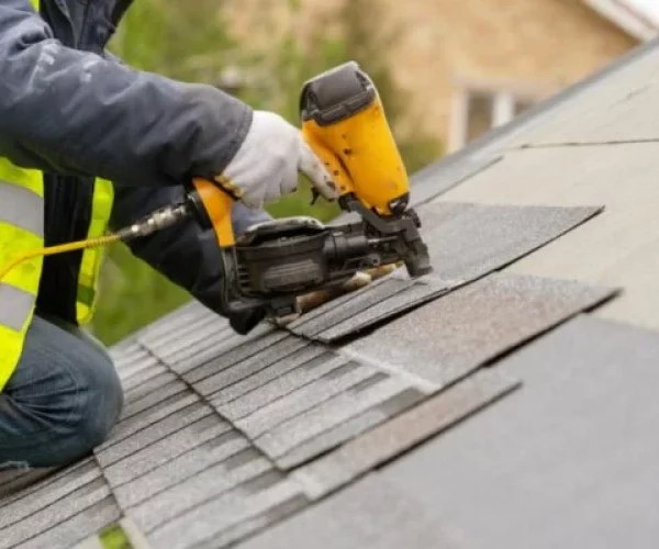 asphalt shingles roofing